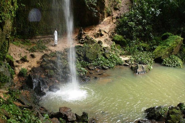 Ogba Ukwu caves and waterfall