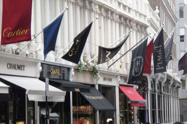 luxurious shopping destinations in london
