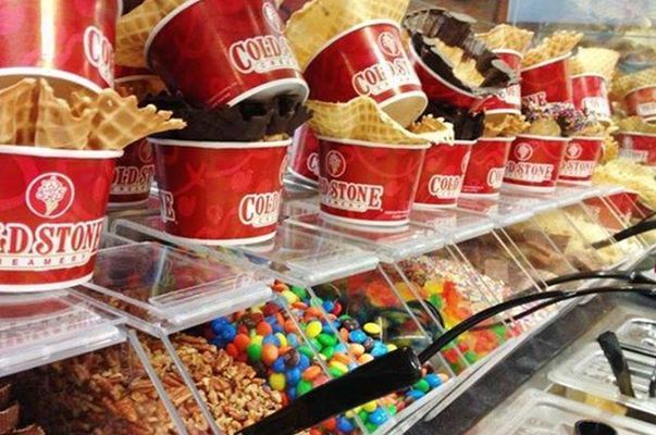 dis[play of coldstone's flavours